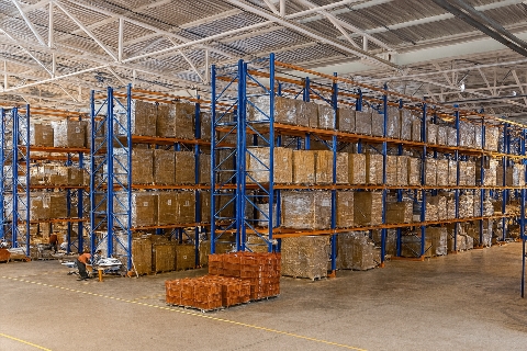 Auftragsabwicklung und Lagerbetrieb: Automatisierung